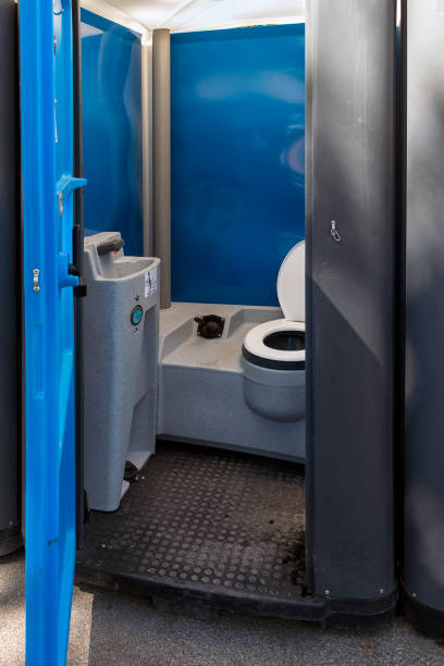 Portable Toilet Options We Offer in Mount Hope, NJ
